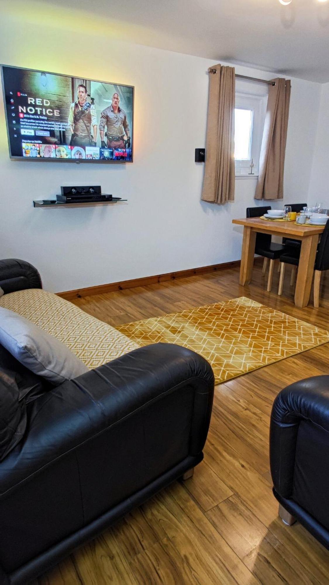 Fresh, Bright&Comfy 2Bedroom Flat Near University Apartment